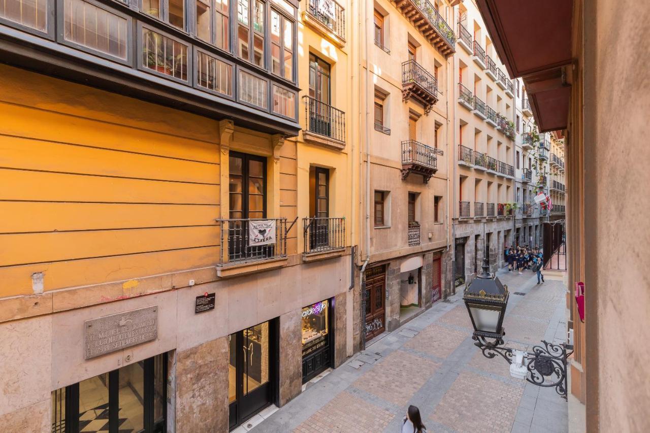 ビルバオRonda Street In The Heart Of Old Townアパートメント エクステリア 写真